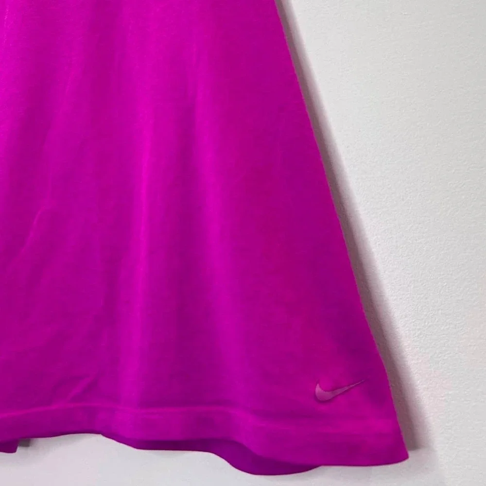 Nike Tank Top Women Size M Magenta Dri-FIT Racerback Athletic Workout